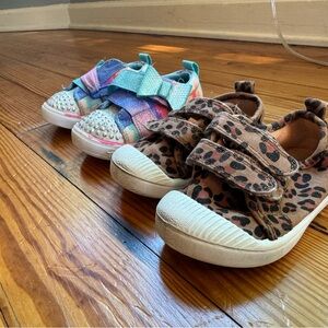 Toddler shoes size 5